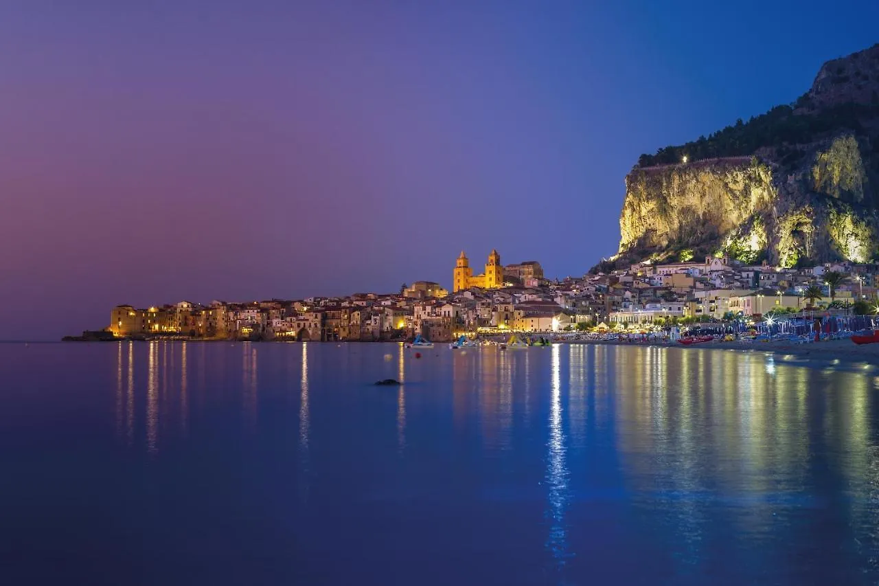 Suite Bordonaro Apartments Cefalù 0*,  Italien
